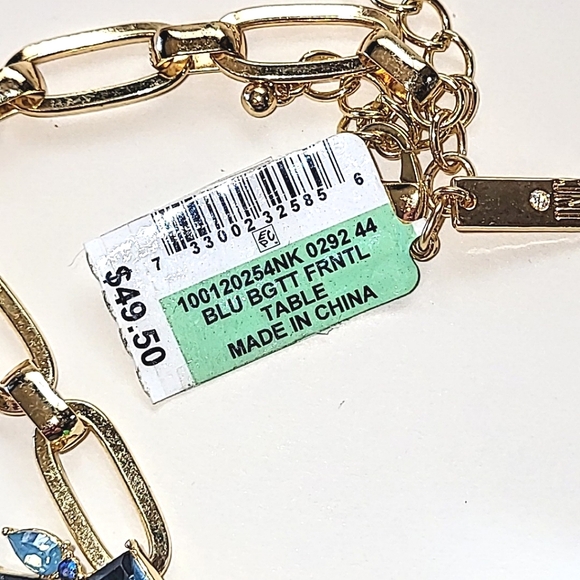 INC INTERNATIONAL CONCEPTS BLUE CRYSTAL RHINESTONE NECKLACE - NWT - Picture 3 of 5